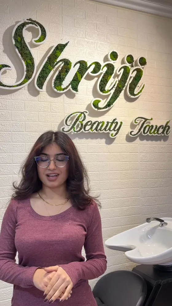 A fresh cut and blow-dry finished at the salon