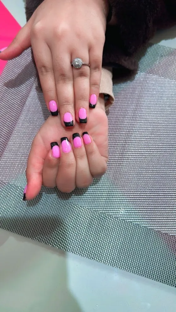 Soft pink ombré gel nails
